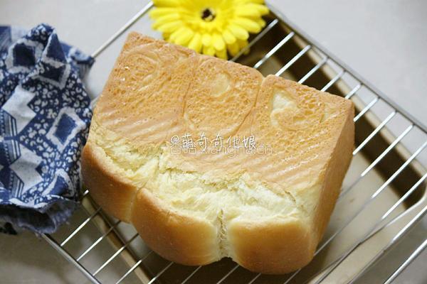 蛋黄土司（冷藏中种法）的做法图解17