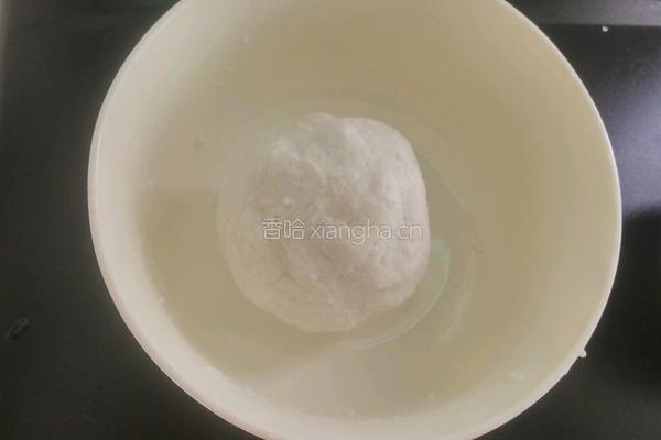 紫薯西米卷的做法图解3