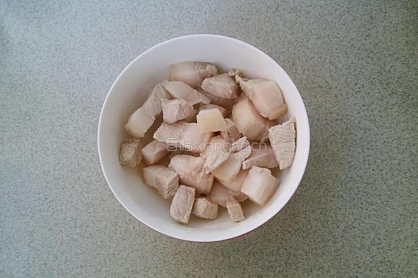腐竹红烧肉的做法图解3