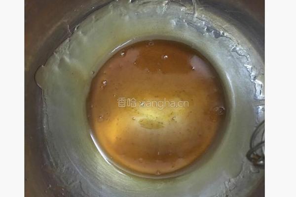 莲蓉蛋黄月饼的做法图解6