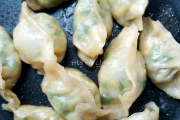 噴香煎饺的做法图解7