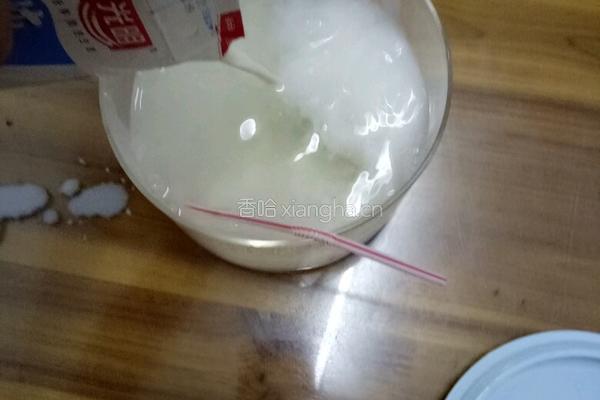 酸酸乳的做法图解3