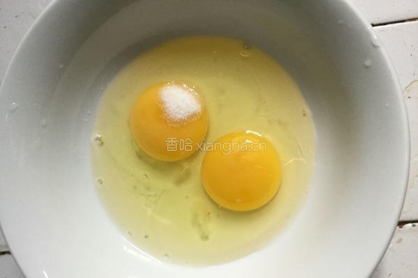 飞嗄炒鸡蛋的做法图解1