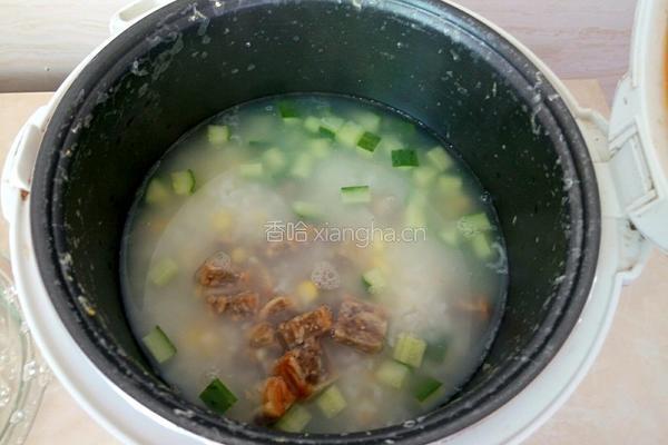 翠衣月饼粥的做法图解4
