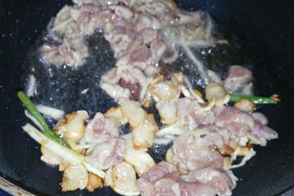 土猪肉炒酸笋的做法图解7