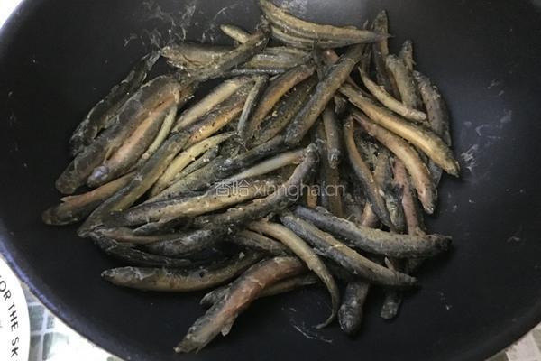 双椒炒泥鳅的做法图解7