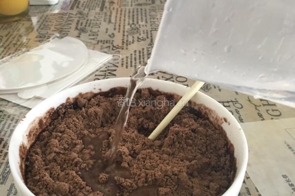微波炉巧克力蛋糕的做法图解6