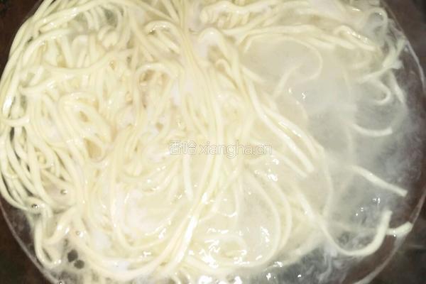 意大利面的做法图解2