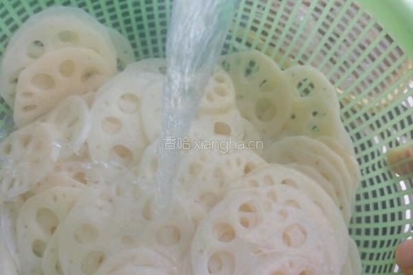 凉拌藕片的做法图解4