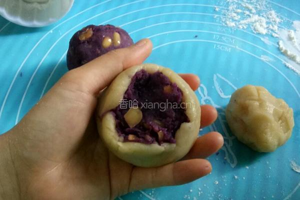 紫薯花生月饼的做法图解3