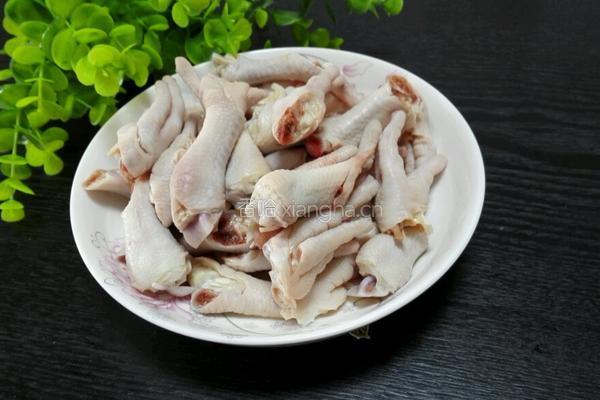 泡椒凤爪的做法图解2
