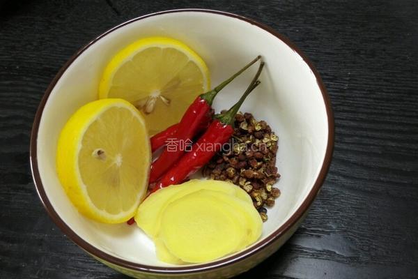 泡椒凤爪的做法图解5