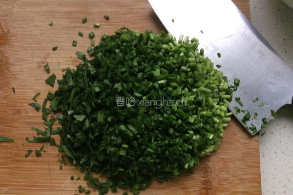 韭菜白萝卜素水饺的做法图解3