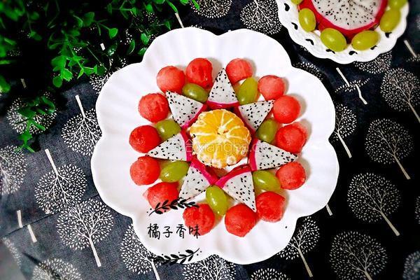 水果拼盘的做法图解3