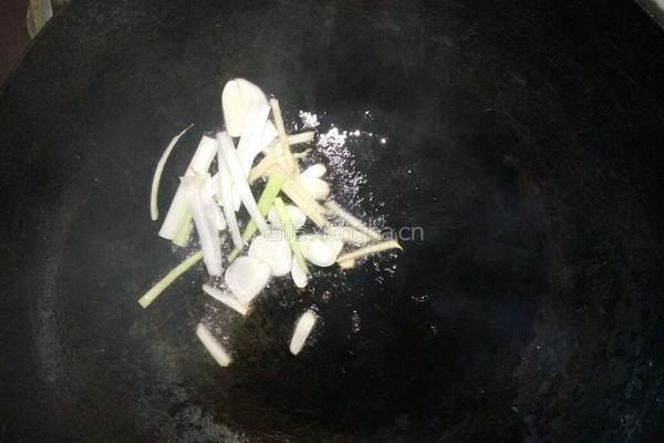 醋溜藕片的做法图解5