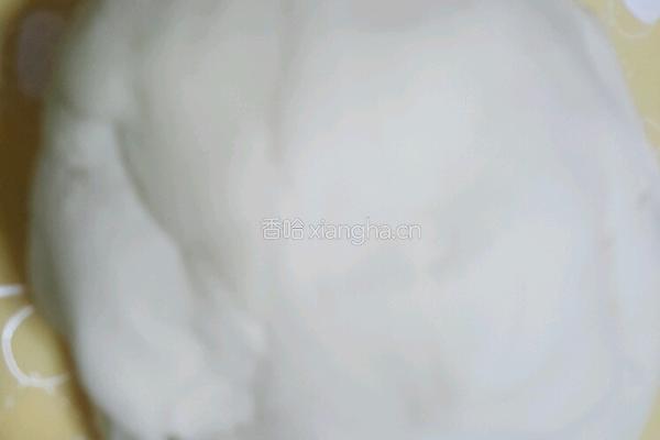 卷心菜胡萝卜素包子的做法图解1