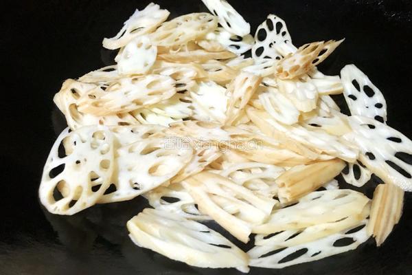 炒莲藕的做法图解4