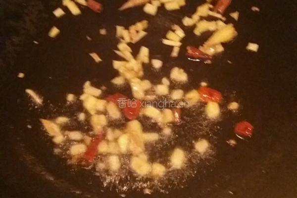香辣猪肠的做法图解3
