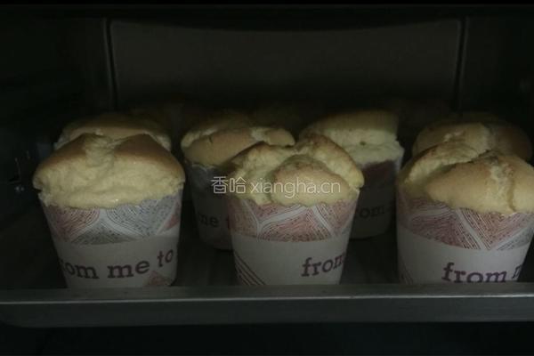 纸杯小蛋糕的做法图解14