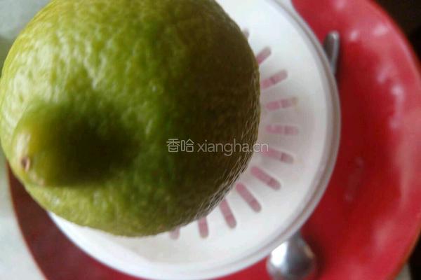 柠檬红茶的做法图解2
