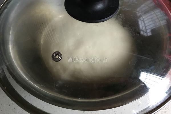 西葫芦鸡蛋饺子的做法图解1