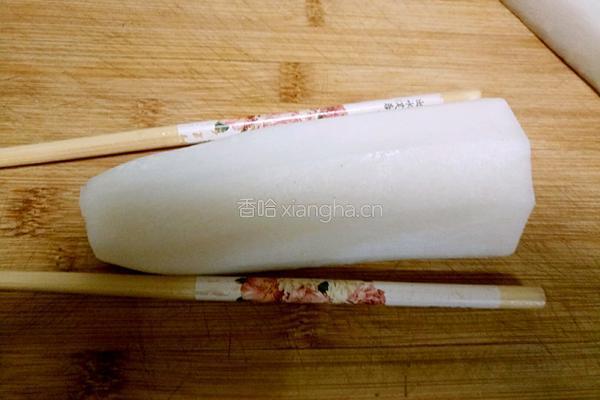 酸辣脆萝卜的做法图解2