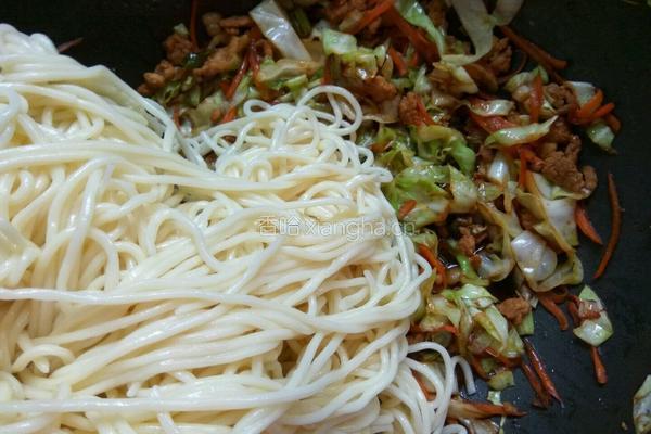 炒面条的做法图解11
