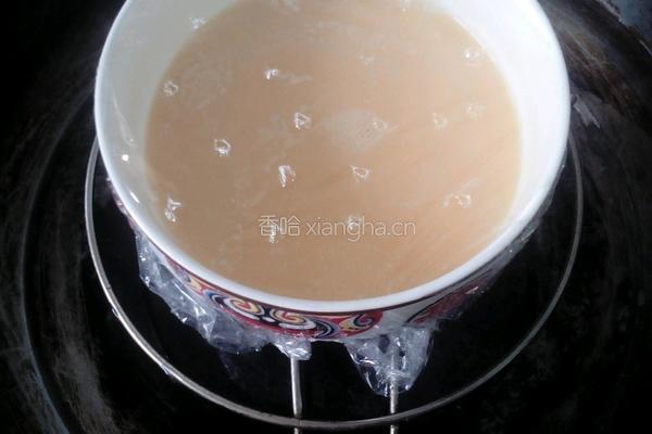 牛奶炖鸡蛋的做法图解5