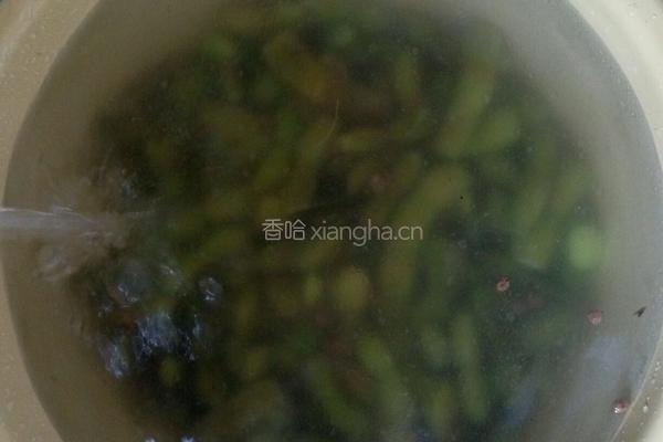 凉拌毛豆的做法图解7