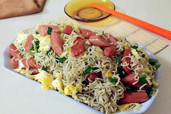 鸡蛋炒面的做法图解9