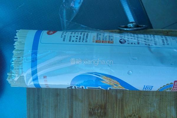 阳春面的做法图解1