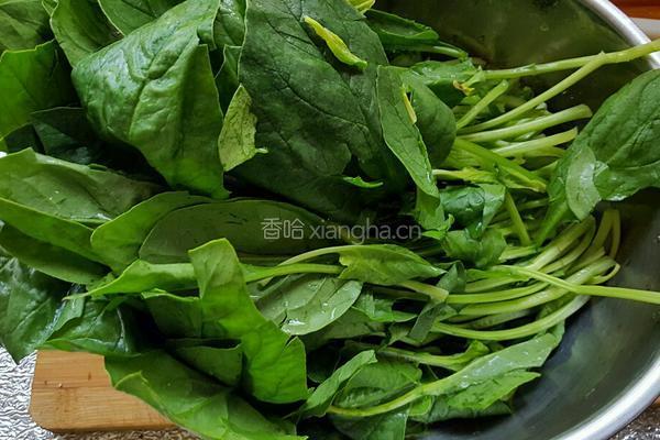 菠菜鸡蛋汤的做法图解1