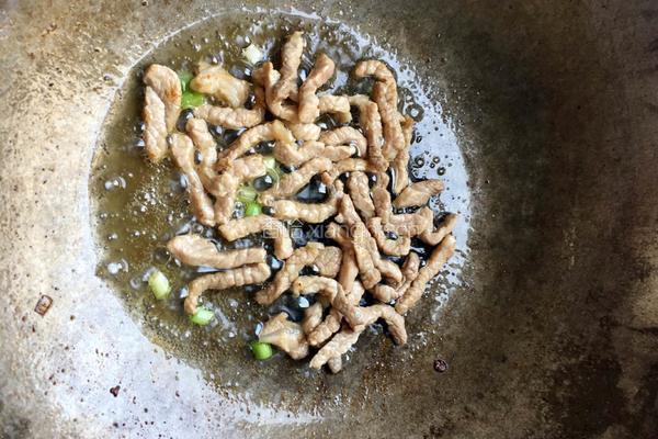 香干炒肉丝的做法图解2