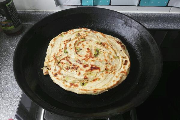 千层葱油饼的做法图解11