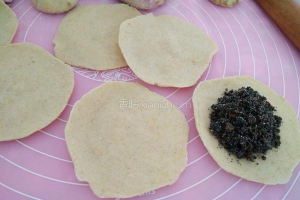 黑糖黑芝麻馅烧饼的做法图解6