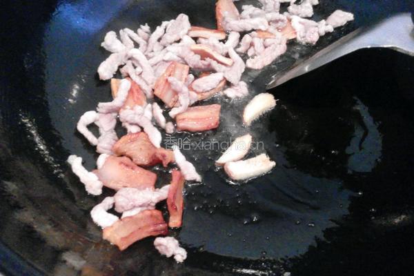 洋葱炒肉的做法图解3
