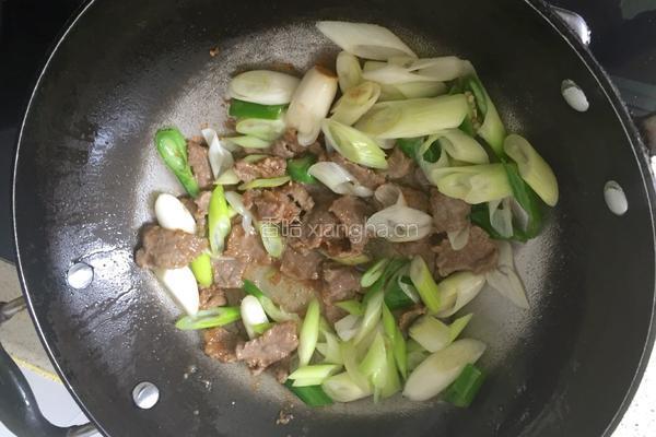 葱爆牛肉的做法图解7