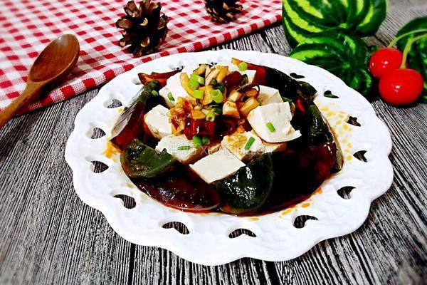 皮蛋拌豆腐的做法图解8