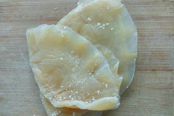 凉拌海蜇的做法图解1
