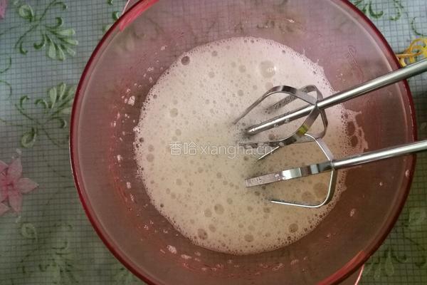 6寸戚风蛋糕的做法图解5