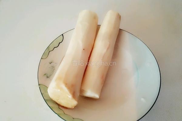 拔丝山药的做法图解1