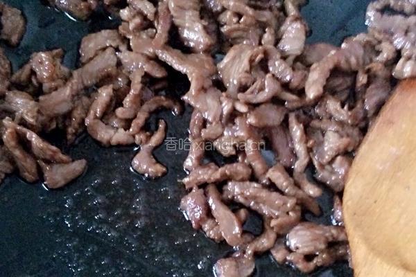 双椒牛肉丝的做法图解3