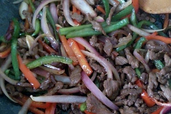 双椒牛肉丝的做法图解5