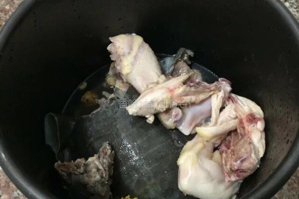甲鱼汤的做法图解4