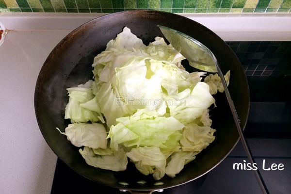 蚝油手撕包菜的做法图解4