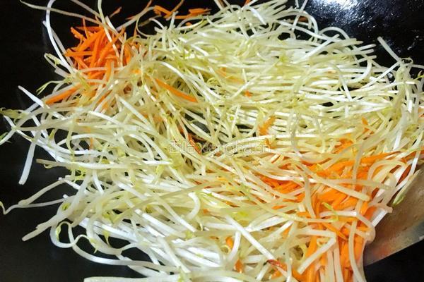 炒豆芽的做法图解6