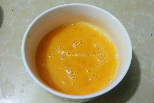 香菇炒鸡蛋的做法图解4