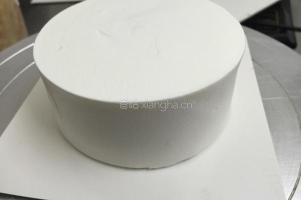 小花奶油蛋糕的做法图解3