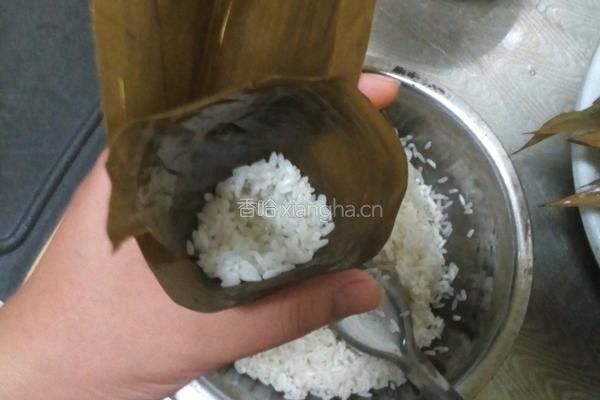 包粽子的做法图解5