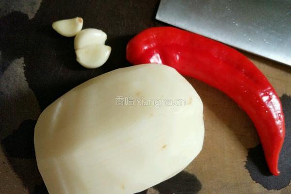清炒莲藕的做法图解1